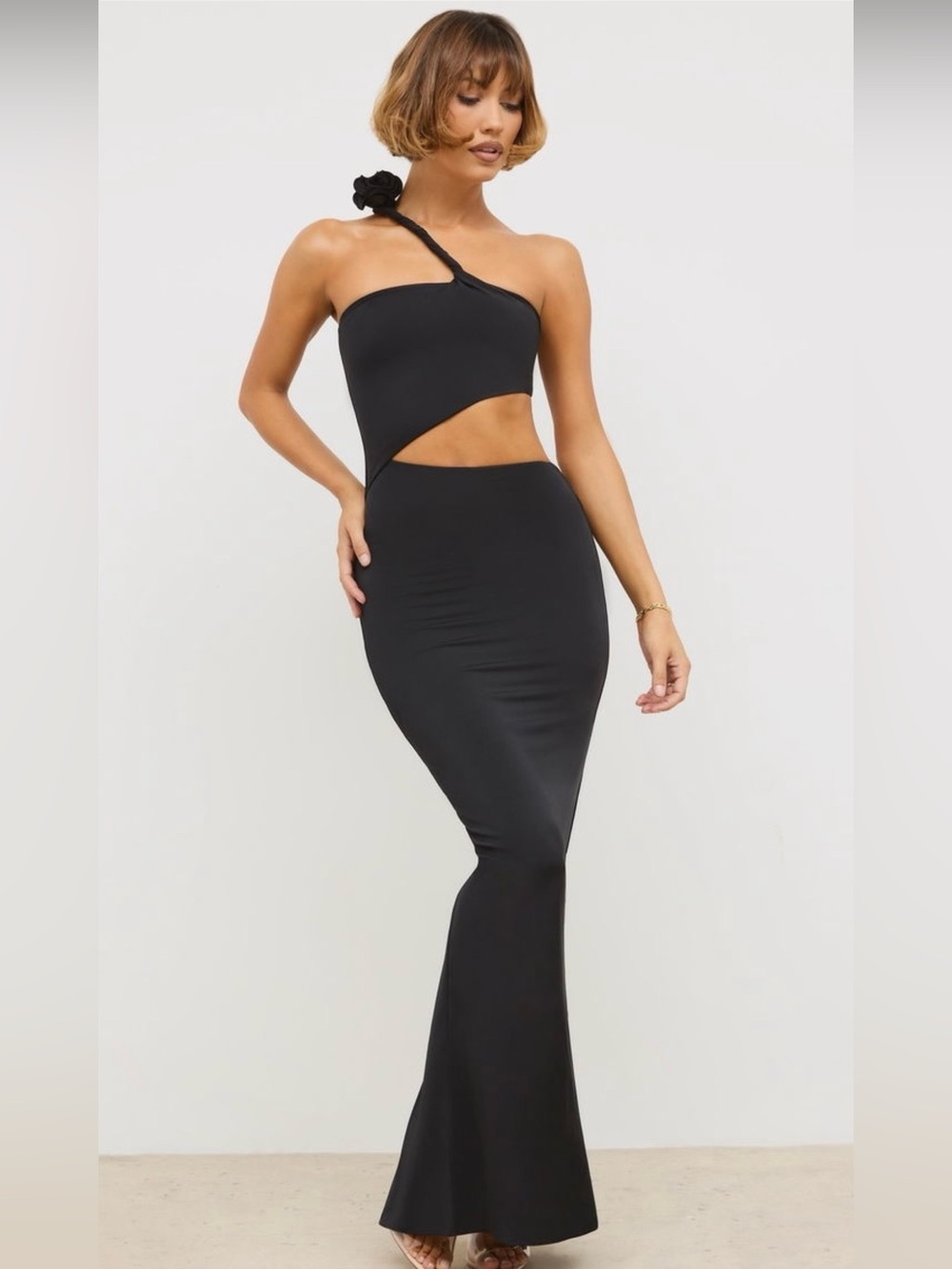 Oh Polly Black One-Shoulder Cutout Maxi Rose Dress